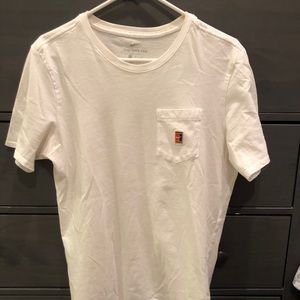 Nike Tee Size M
